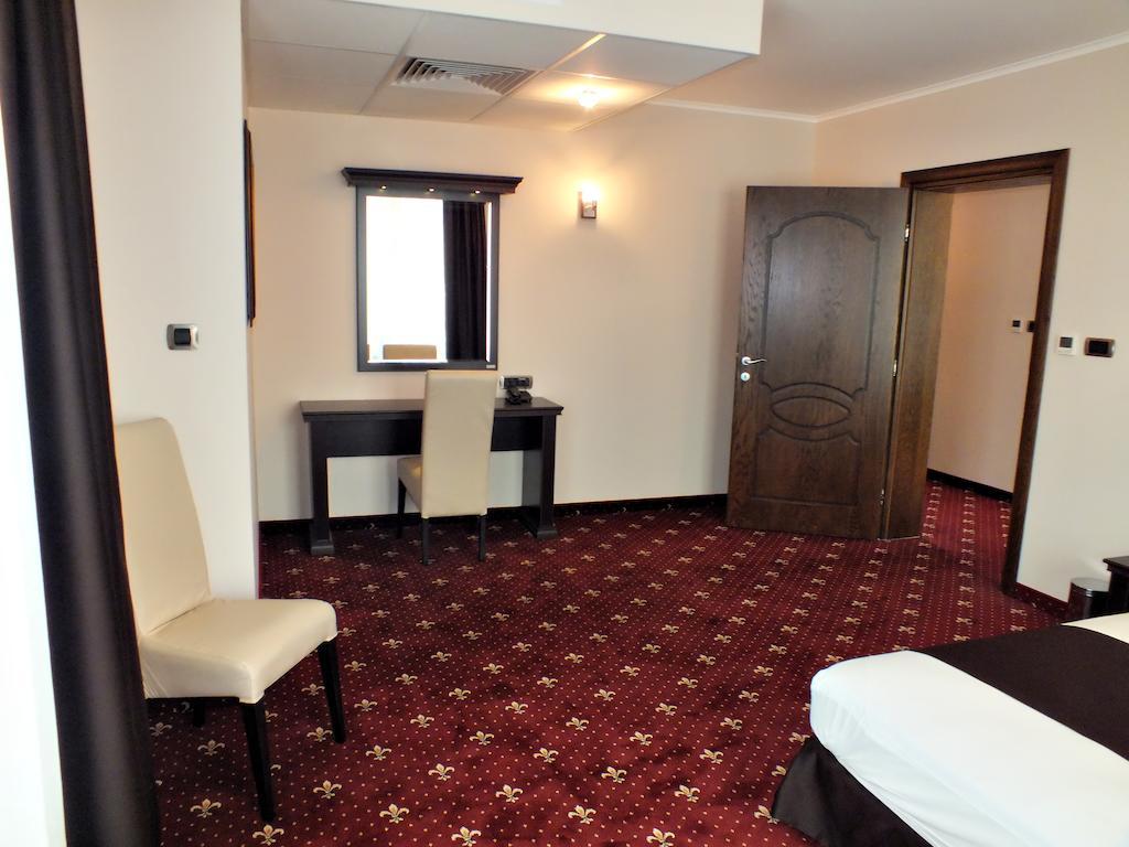 Hotel Dragalevtsi Sofia Phòng bức ảnh