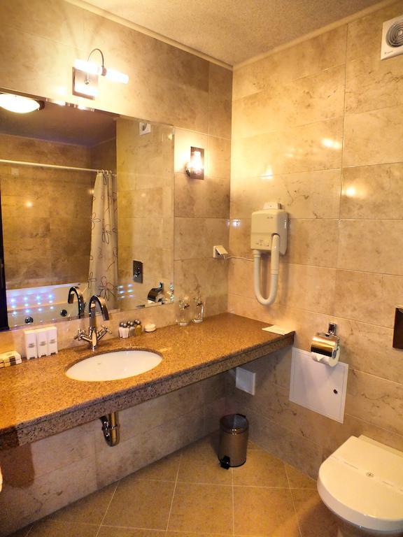 Hotel Dragalevtsi Sofia Phòng bức ảnh